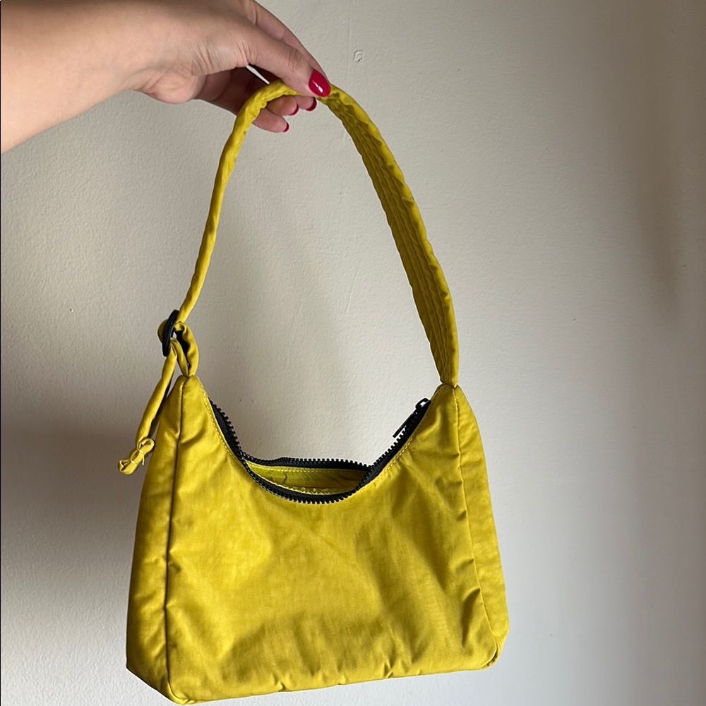 BAGGU Mini Nylon Shoulder Bag